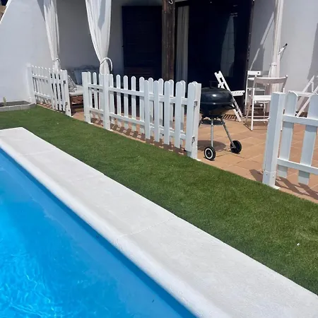 Villa Aria By Mhousing