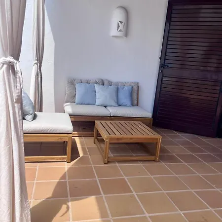 Villa Aria By Mhousing